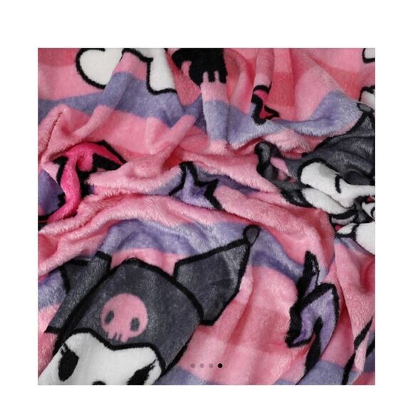 NEW! Kuromi Silk Touch Blanket 40in x 50in! Style B - Picture 3 of 4